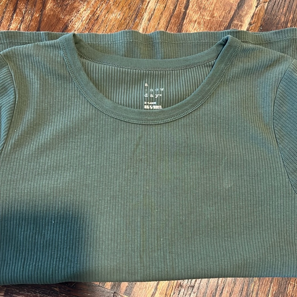 Green t shirt